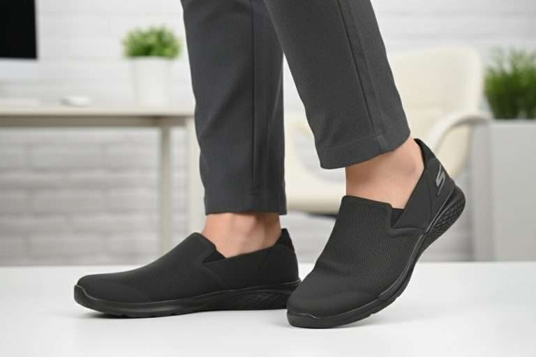 RUBBER SHOE
